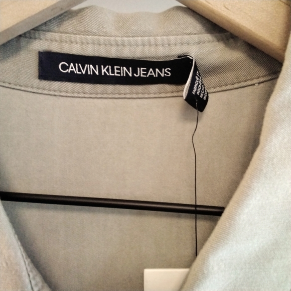 New! Calvin Klein Blouse 🌼 NWT - Picture 4 of 8